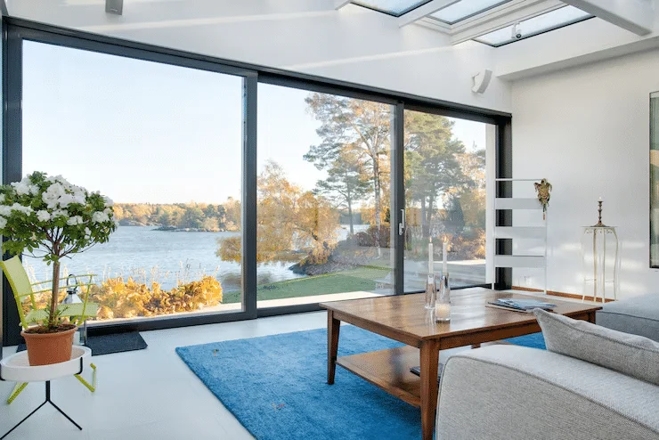 Roller Shades in Houston